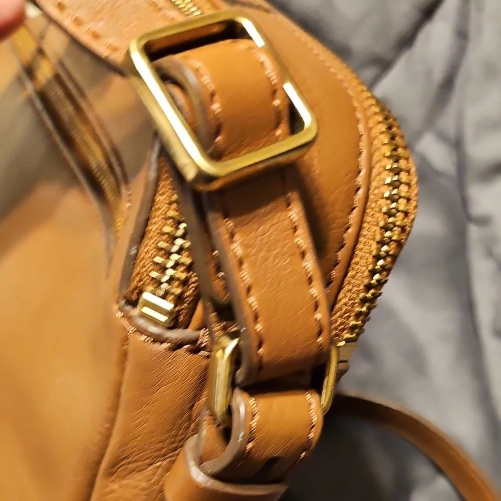 Fossil Women's Tan Leather Crossbody Bag - Picture 7 of 10